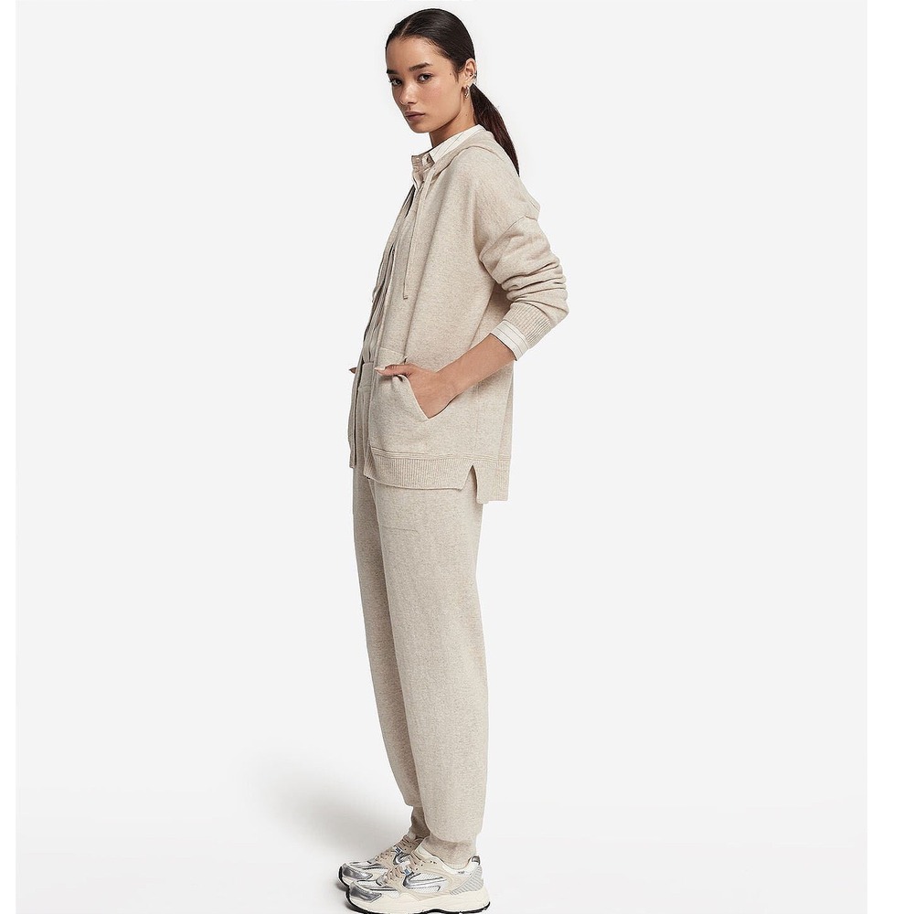 Falconeri Ultrasoft Cashmere Sweatpants Natural Stone Luxury Minimalist Classic